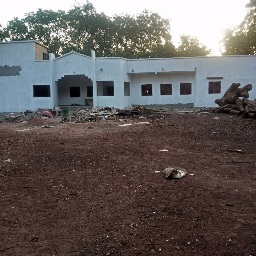 Bâtiment en cours de construction par MOHA COM SARL