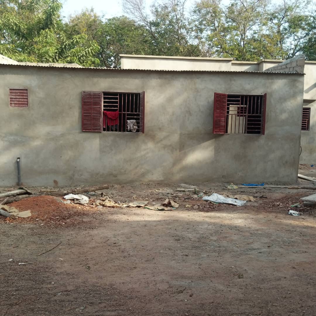 Bâtiment en cours de construction par MOHA COM SARL